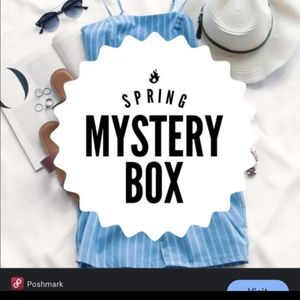 SPRING + SUMMER MYSTERY BOX!
